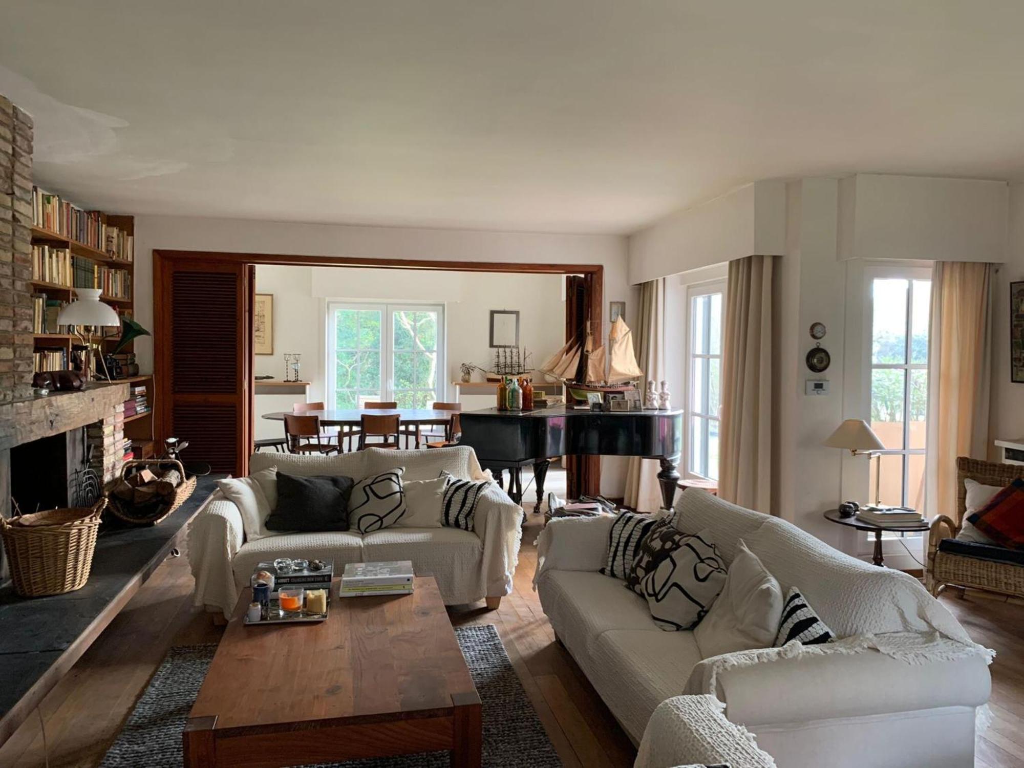 Spacious In The Center Of Vakantiehuis *